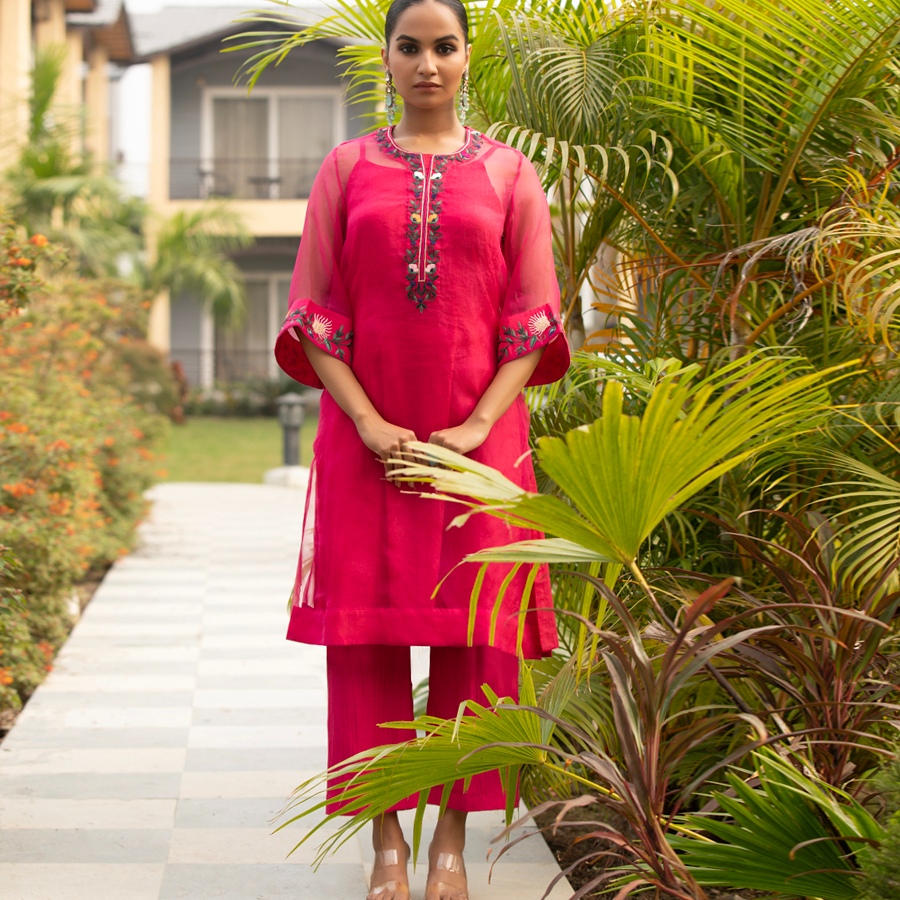 shop Hand Embroidered Chanderi Kurta Set