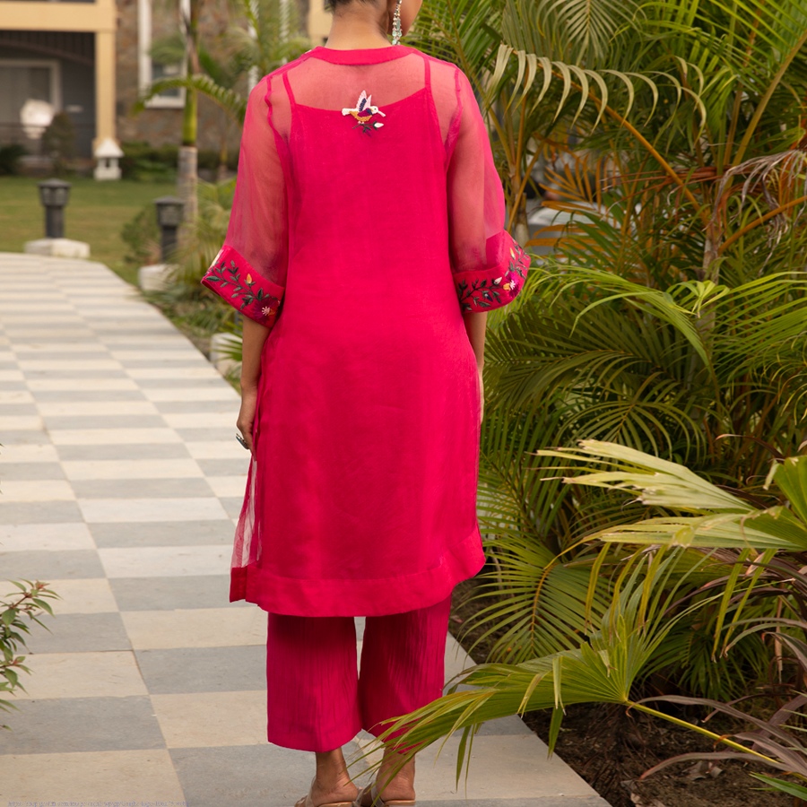 shop Hand Embroidered Chanderi Kurta Set