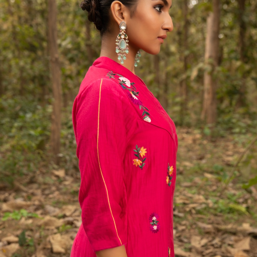 shop Hand Embroidered Chanderi Tunic Set Paired with Silk Pant