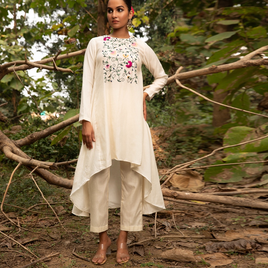 shop Hand Embroidered Chanderi - Tunic Paired with Straight Pant (Set of 2)