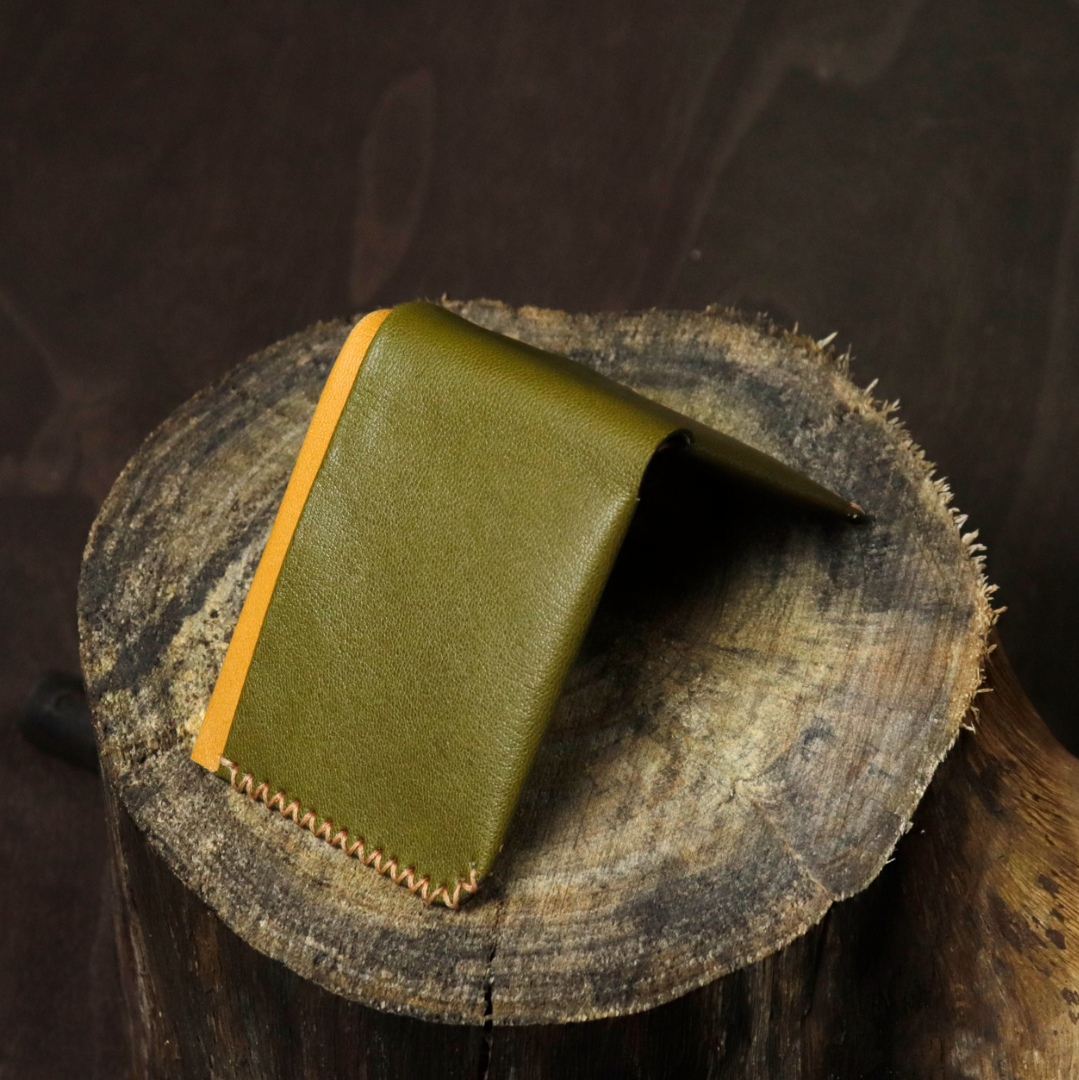 shop Leather ~ Classic Wallet - Olive