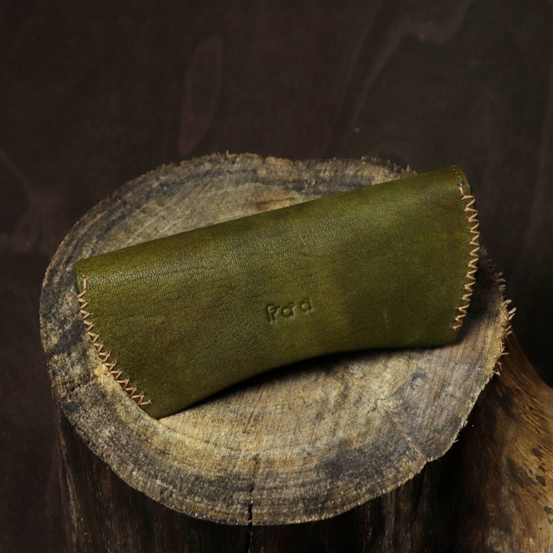 shop Leather ~  Sunglass Case - Olive