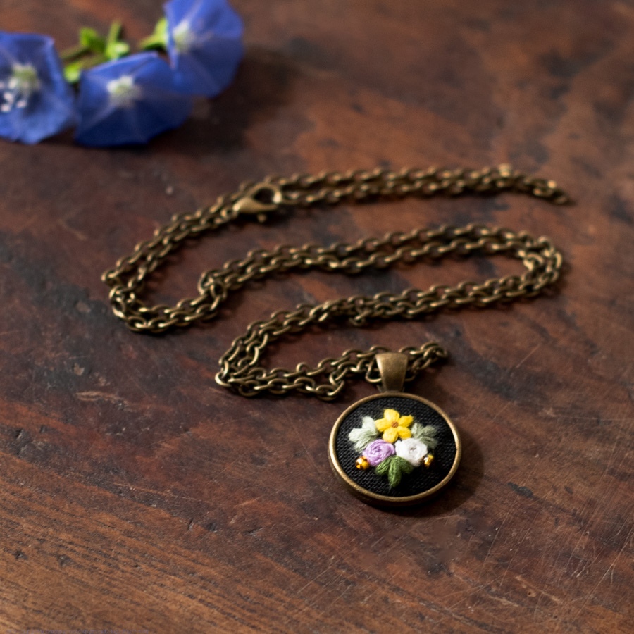 shop Hand Embroidered Jewelry - Bead & Flower Necklace 