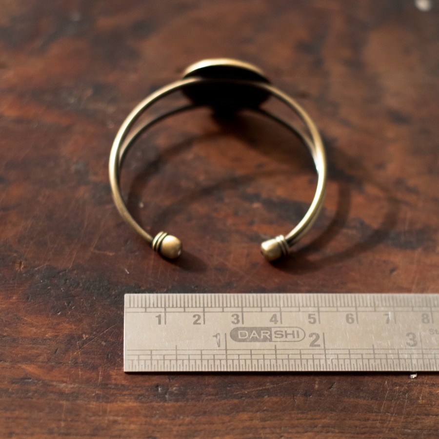 shop Hand Embroidered Jewelry - Swan in a pond bracelet