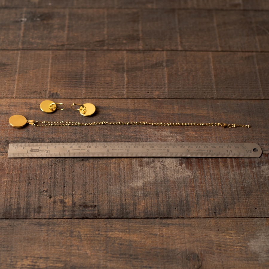 shop Hand Embroidered Jewelry - Sunflower Necklace Set 