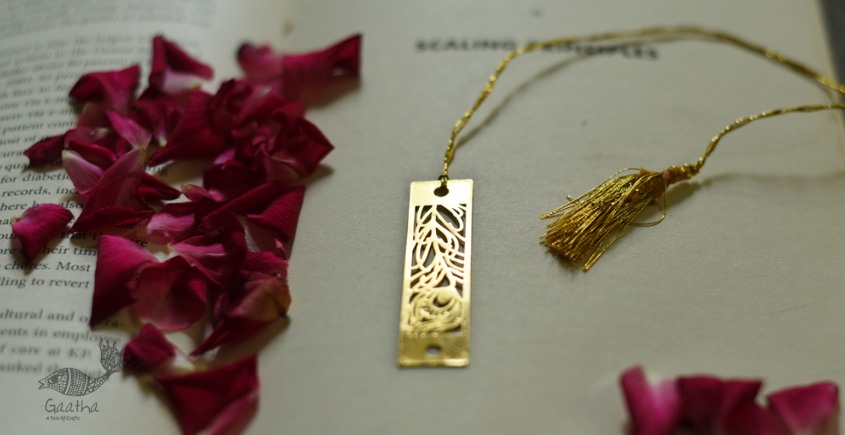 shop gold plated bookmark - Peacock Feather