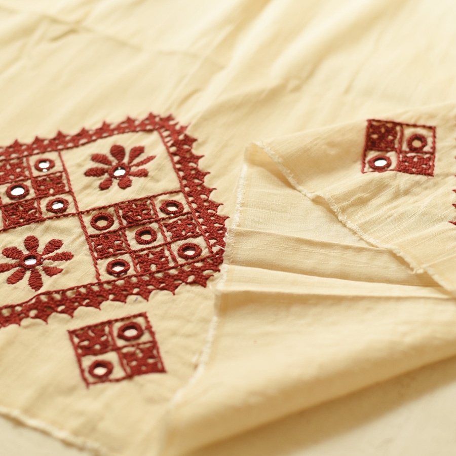 Embroidered Blouse Piece ( Unstitched ) - Off White Cotton Silk Fabric