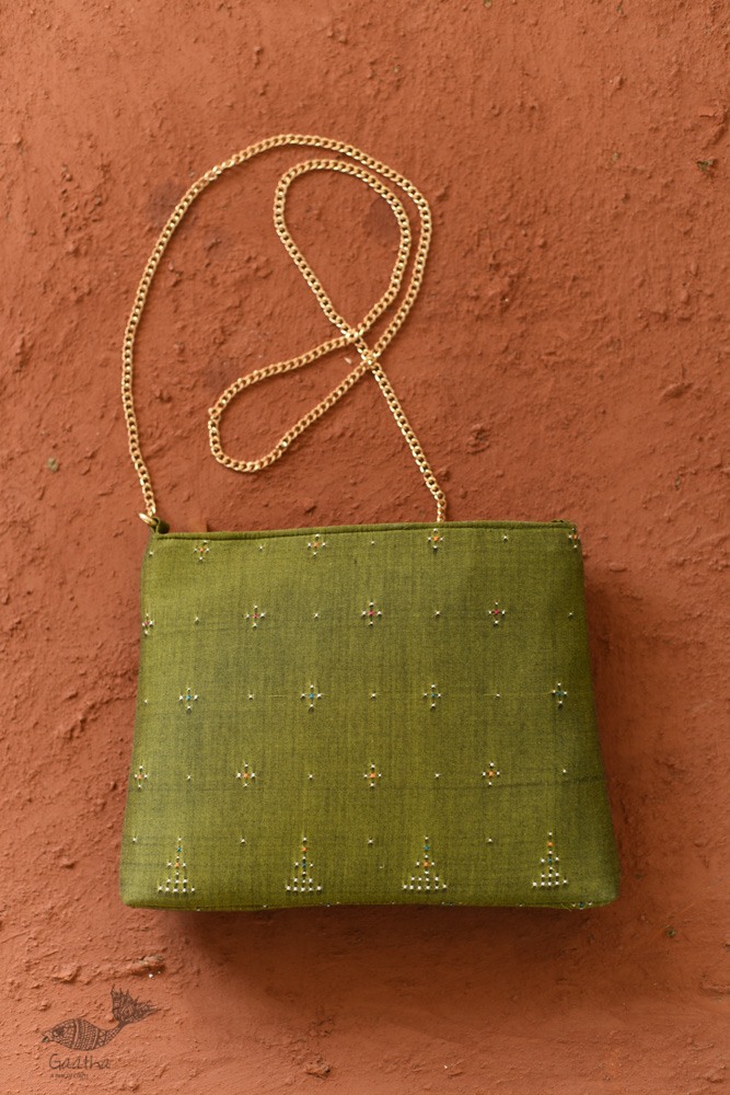 shop handwoven cotton tangaliya purse / Clutch  - Mehndi Green 