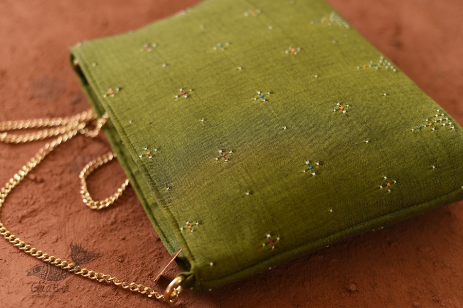 shop handwoven cotton tangaliya purse / Clutch  - Mehndi Green 