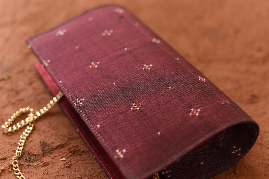 shop handwoven cotton tangaliya purse / Clutch Maroon