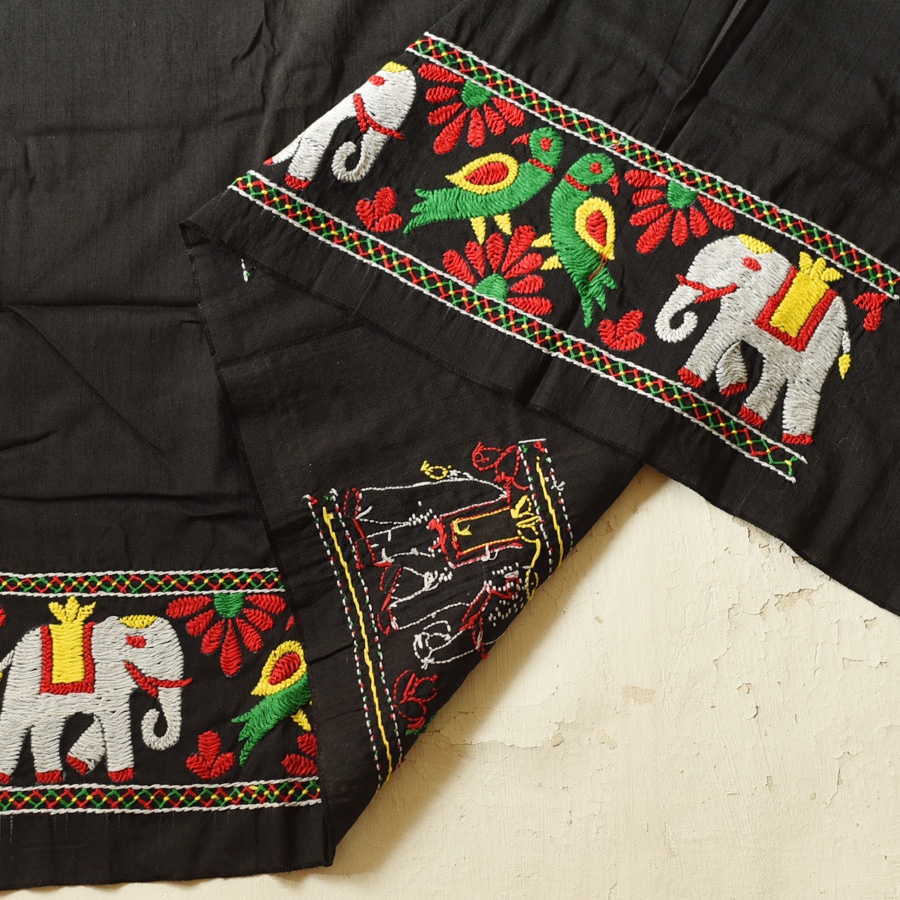 Embroidered Blouse Piece ( Unstitched ) 