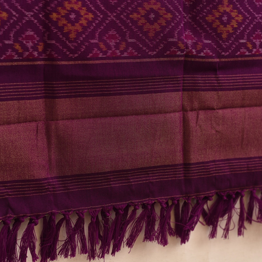 shop Handwoven Woolen Navratna Patola Shawl