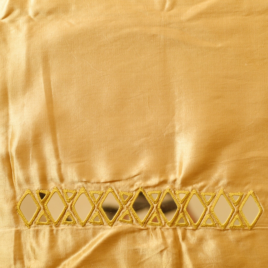 Embroidered Blouse Piece ( Unstitched ) 