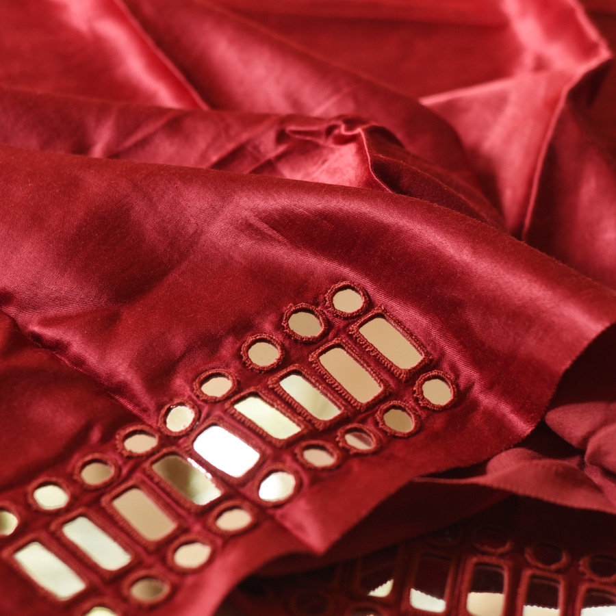 Embroidered Blouse Piece ( Unstitched )   - Maroon Mirror Work