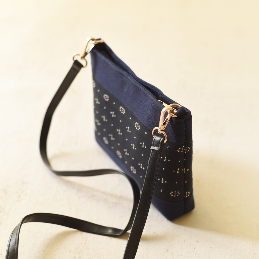 shop Tangaliya Sling Bag / Navy Blue & Black Purse