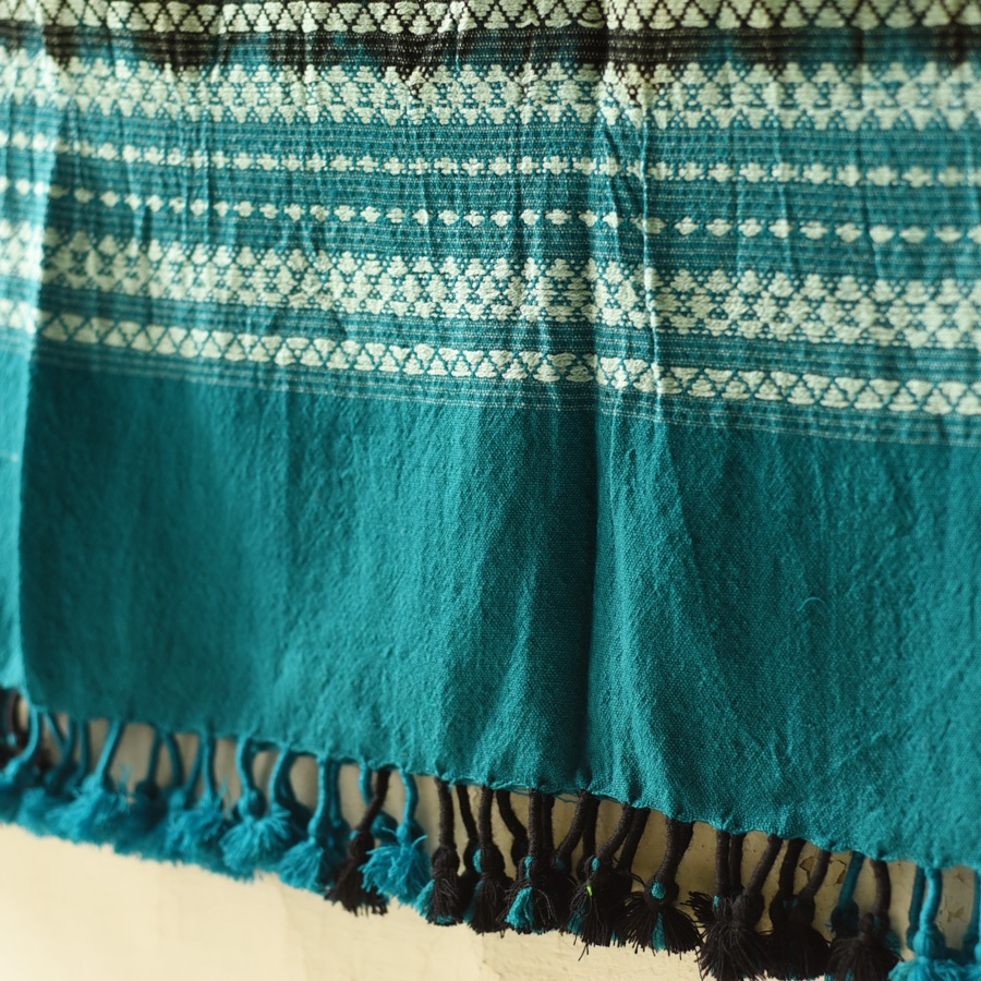 Kutchi Bhujodi Weaving - Bandhani ( Tie-dyed ) Woolen Shawl