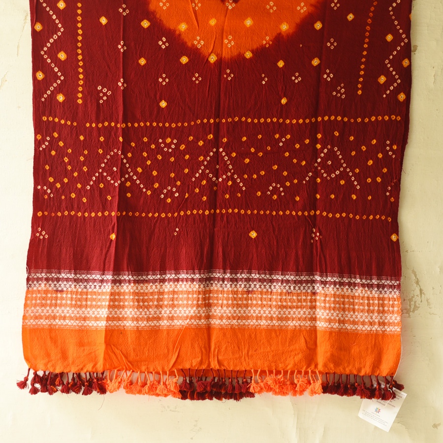 Kutchi Bhujodi Weaving - Bandhani ( Tie-dyed ) Woolen Shawl - Maroon