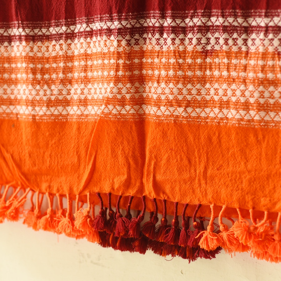 Kutchi Bhujodi Weaving - Bandhani ( Tie-dyed ) Woolen Shawl - Maroon