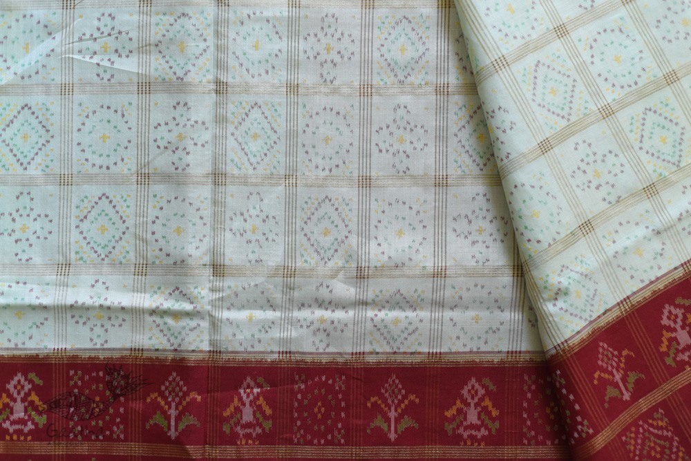 shop Patola Silk Handwoven saree White & Red