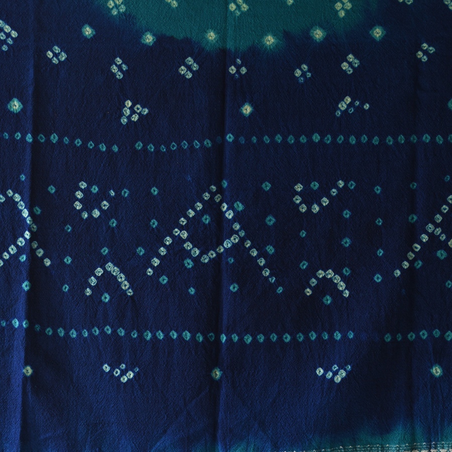 Kutchi Bhujodi Weaving - Bandhani ( Tie-dyed ) Woolen Blue Shawl