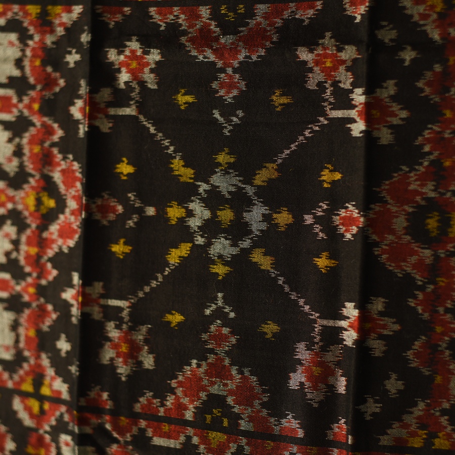 shop handloom silk cotton patola ikat black stole