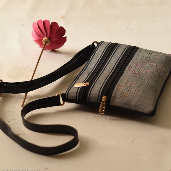 shop Tangaliya Sling Bag - Black & Grey