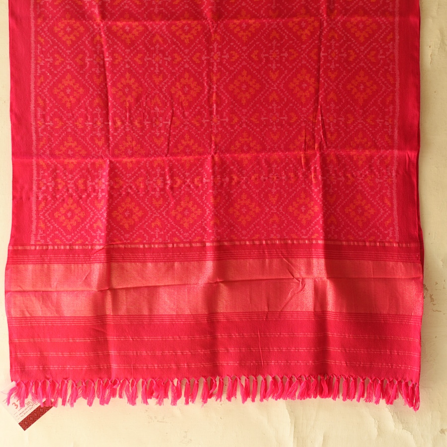 shop Woolen Patola Shawl - Pink Diamond Motif