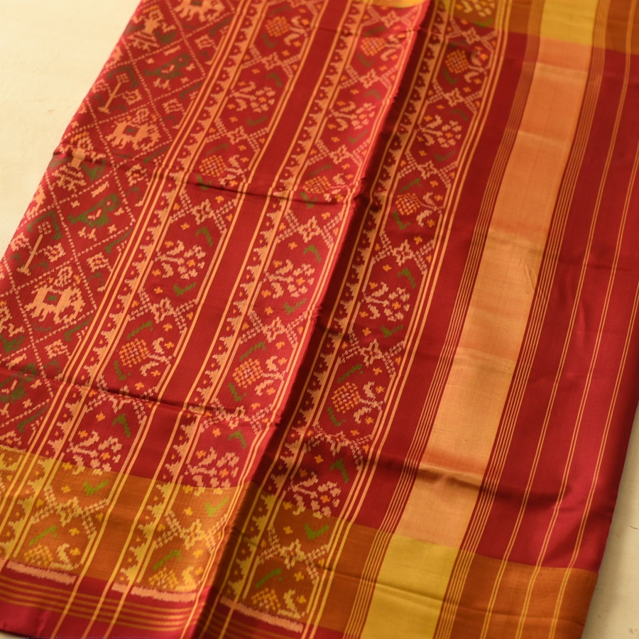 shop Handwoven Patola Silk Saree - Dark Red