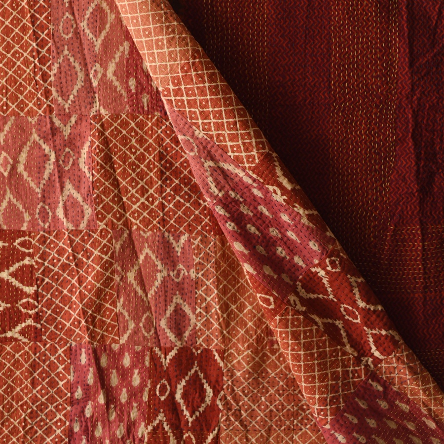 Embroidered Cotton Quilt / Gudadi / Dohar