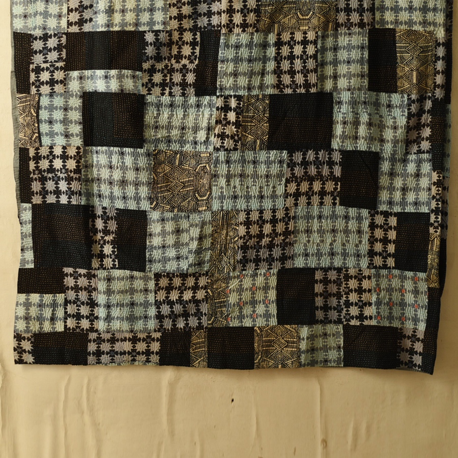 Kantha Stitch Cotton Rajasthani Reversible Quilt / Gudadi