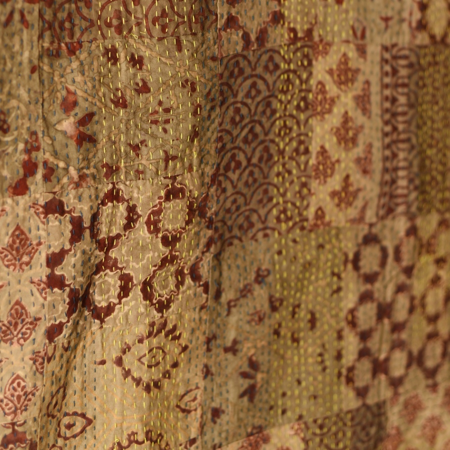 Kantha Stitch ~ Reversible Embroidered Cotton Quilt / Gudadi