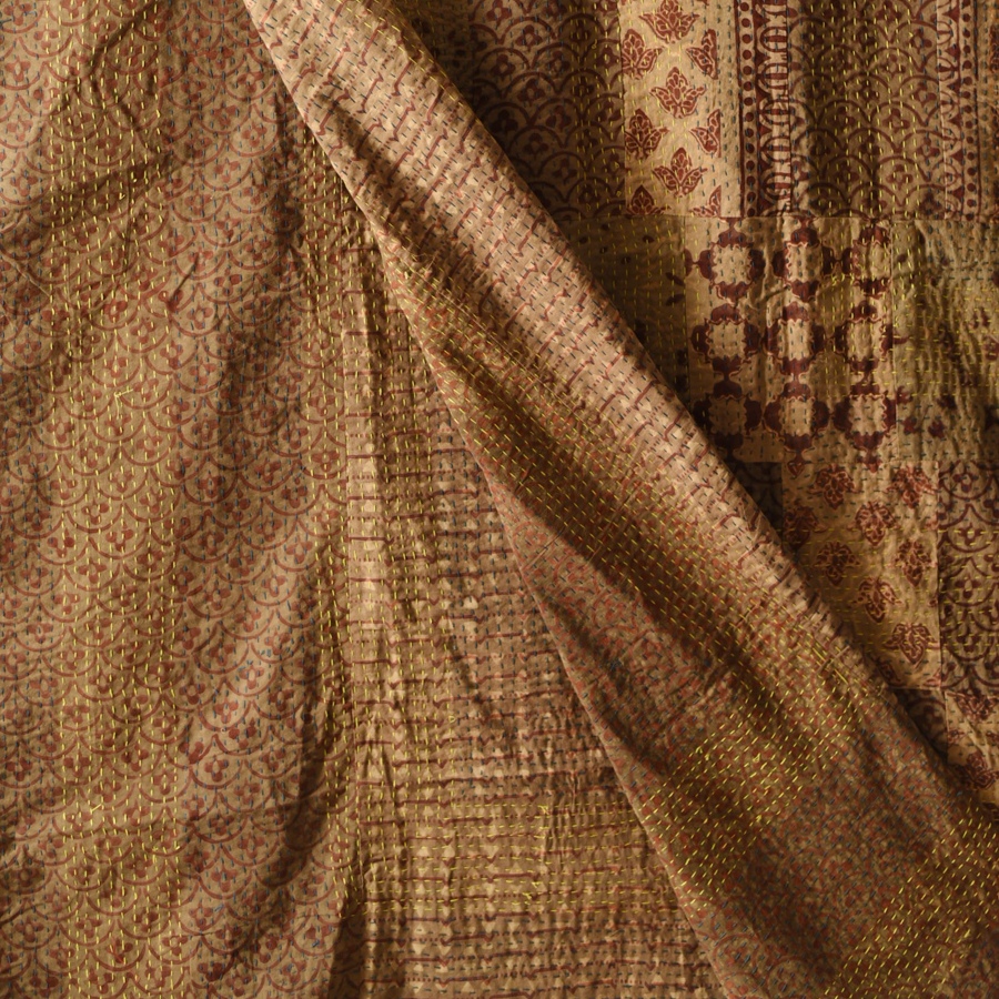 Kantha Stitch ~ Reversible Embroidered Cotton Quilt / Gudadi