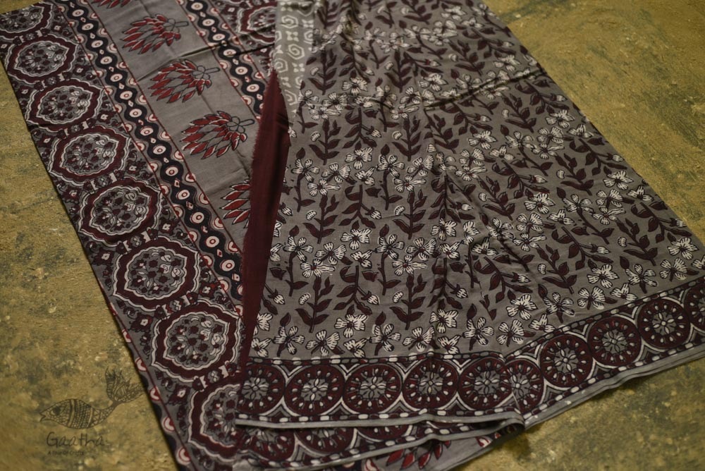 shop dabu hand block printed cotton saree - Flower Motif