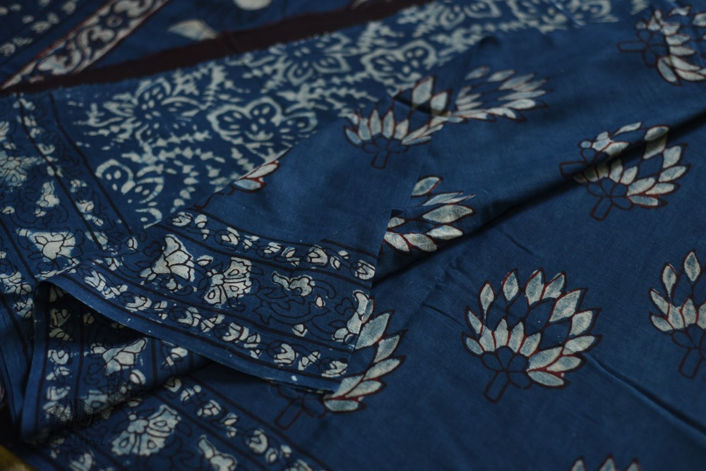 shop dabu hand block printed cotton saree