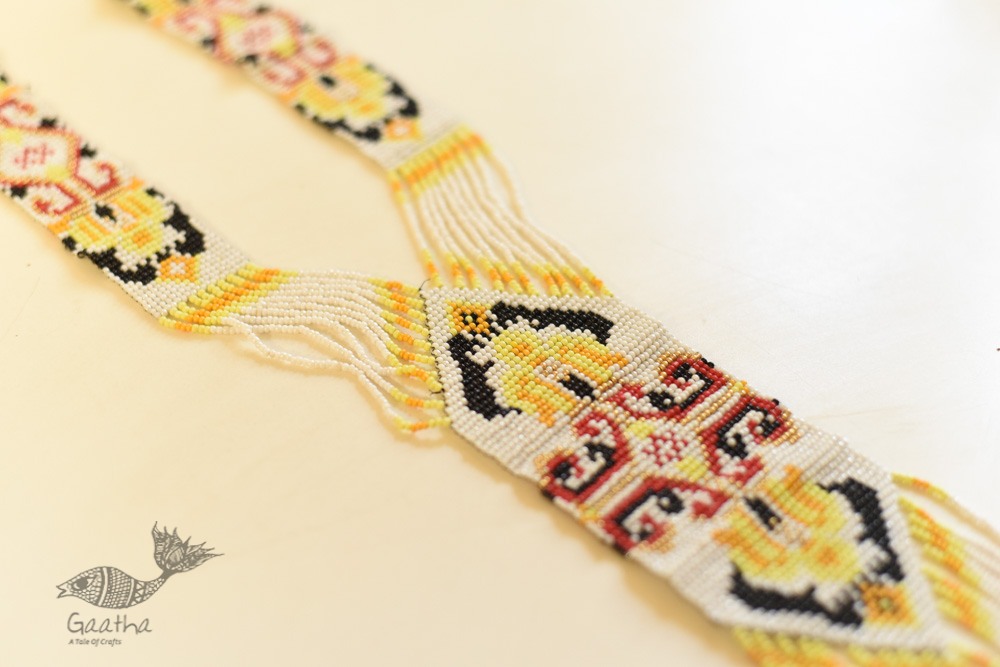 shop online Handcrafted glass bead Off White necklace