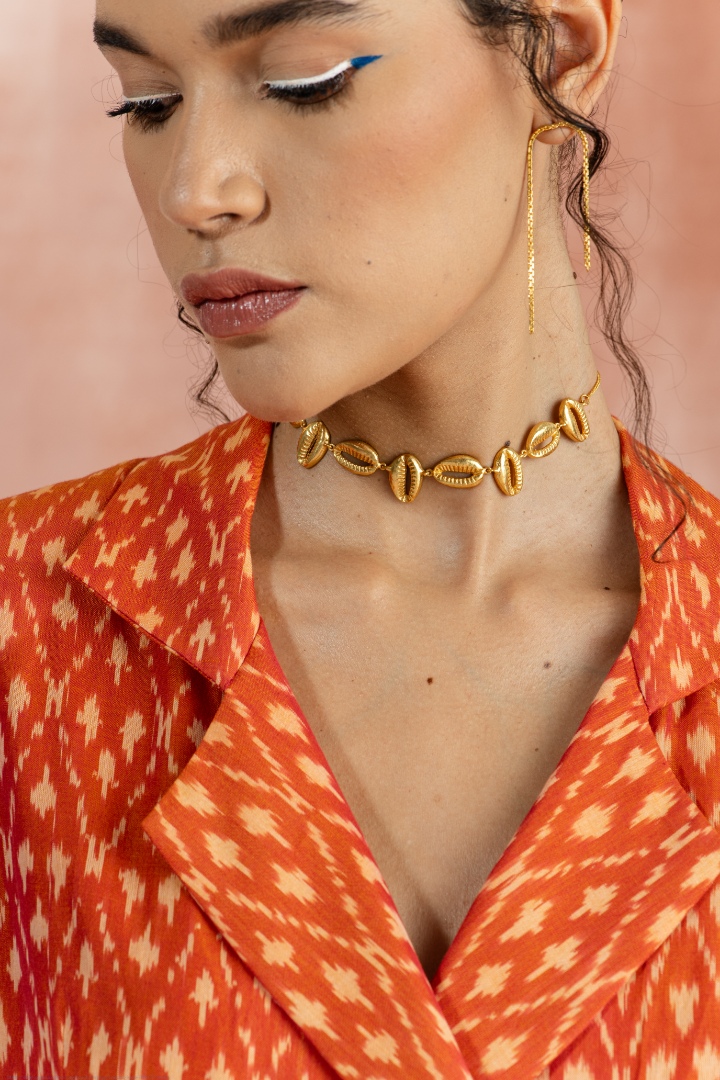 shop Bold Beneath - Shell Choker