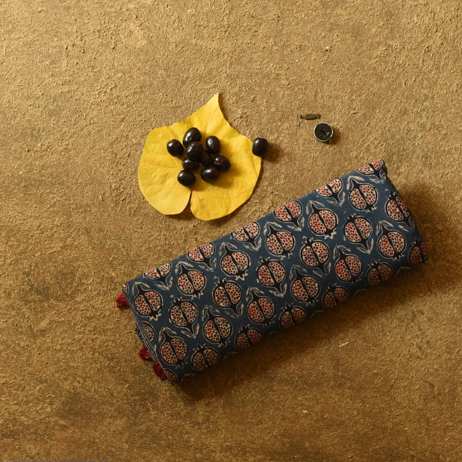Online  Ajrakh Block Print - Mulmul Cotton Saree