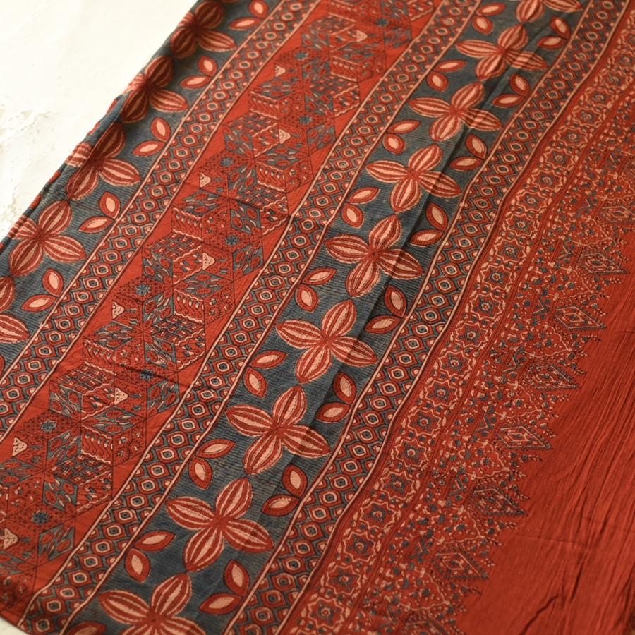 Online  Ajrakh Block Print - Mul Cotton Saree