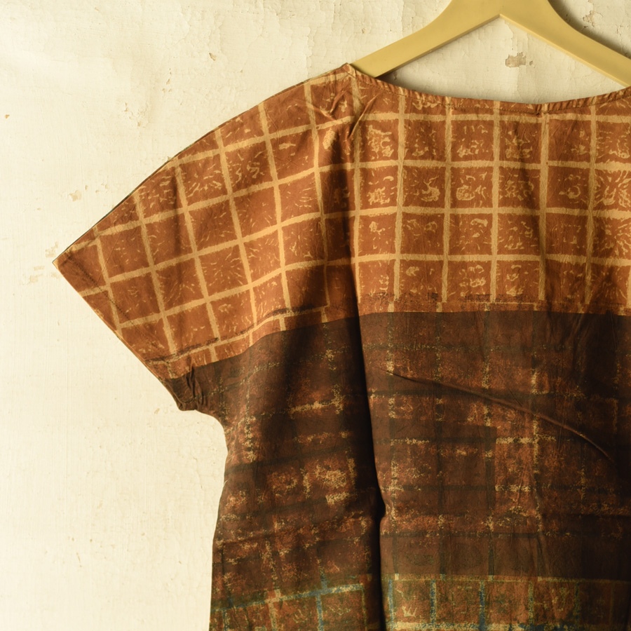 shop Ajrakh Cotton Bat Wing Sleeve Top - Green