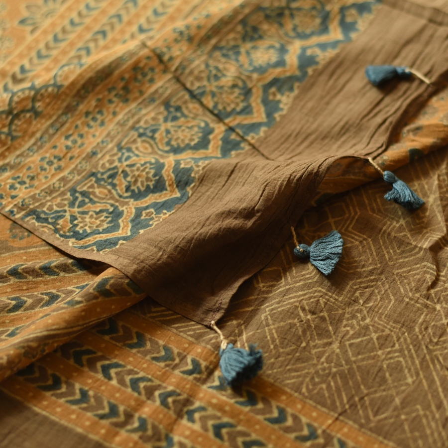 Online Ajrakh Mul Soft Cotton Saree - Tree Motif