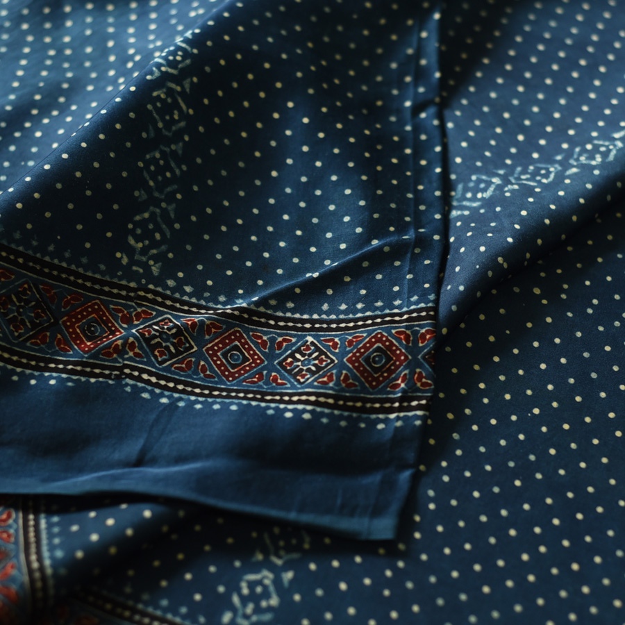 Shop modal silk ajrakh Saree - Blue Doted