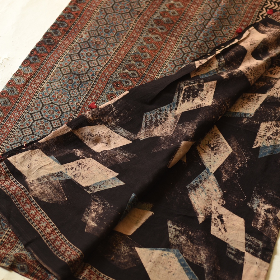Online Ajrakh Printed Mul Cotton Black Saree