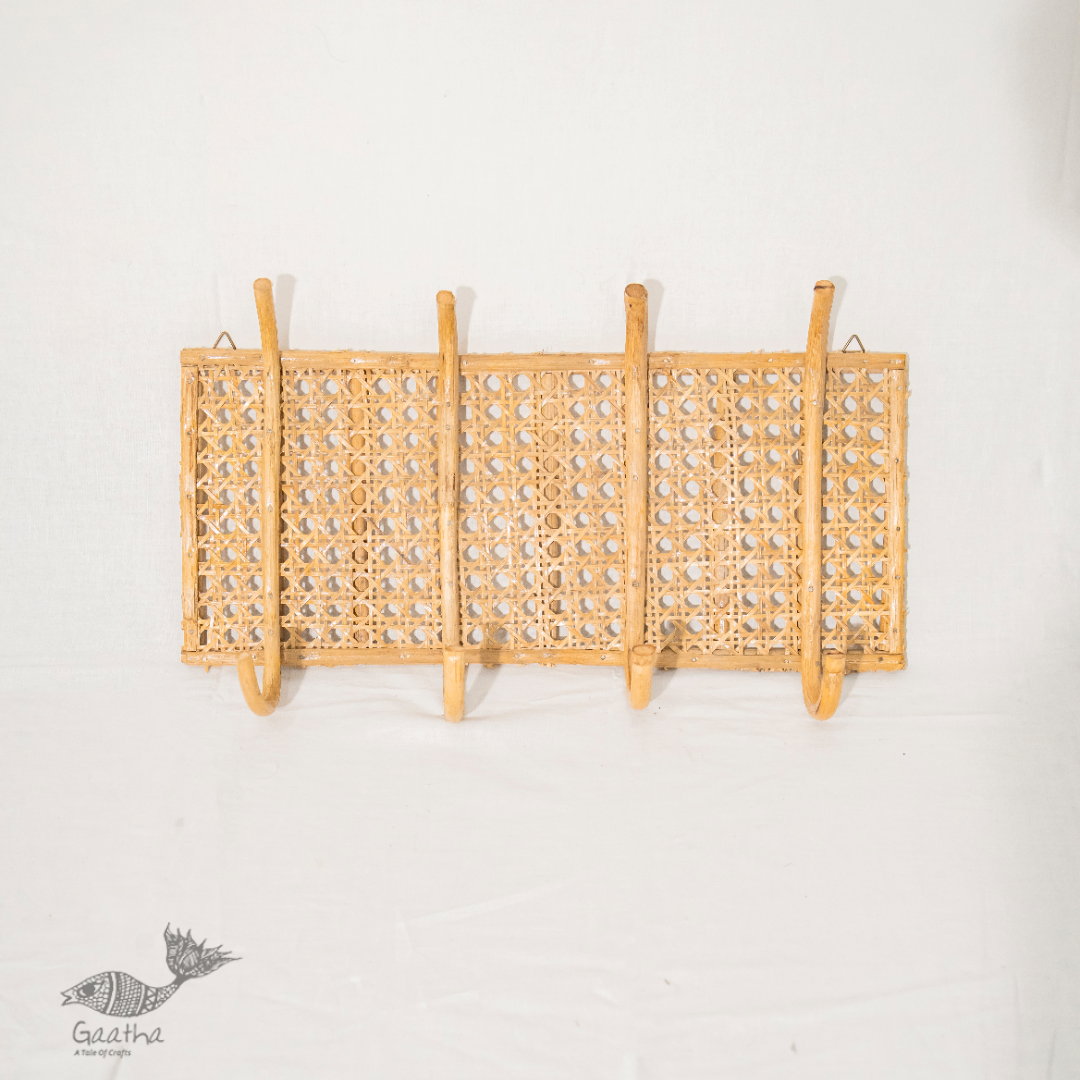 shop handmade designer home decor -  Wicker Hook Organiser 