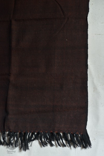 shop handwoven natural woolen stole from uttarakhand