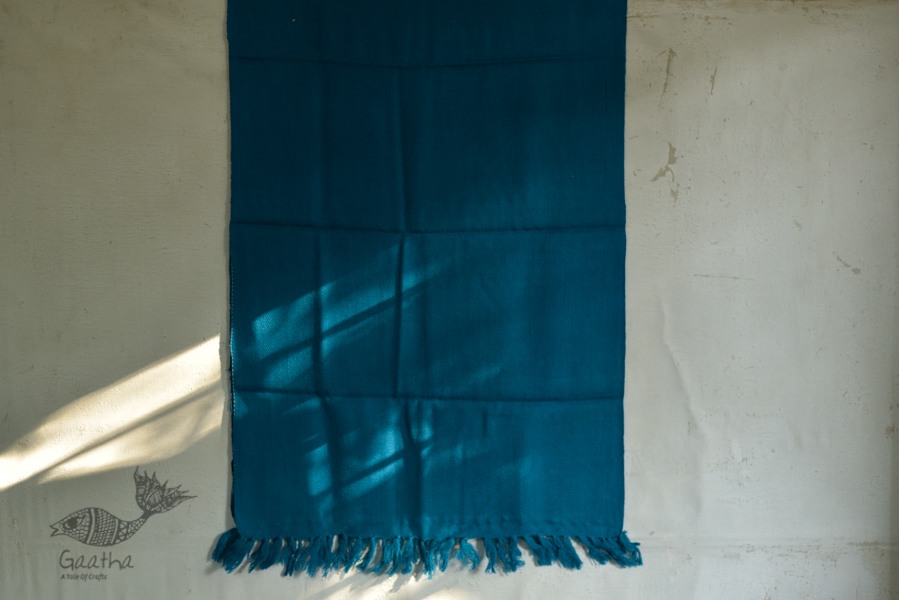 shop handwoven natural woolen stole from uttarakhand