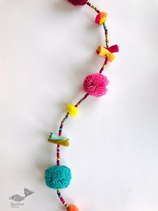 Tinker Pom Pom Hanging String