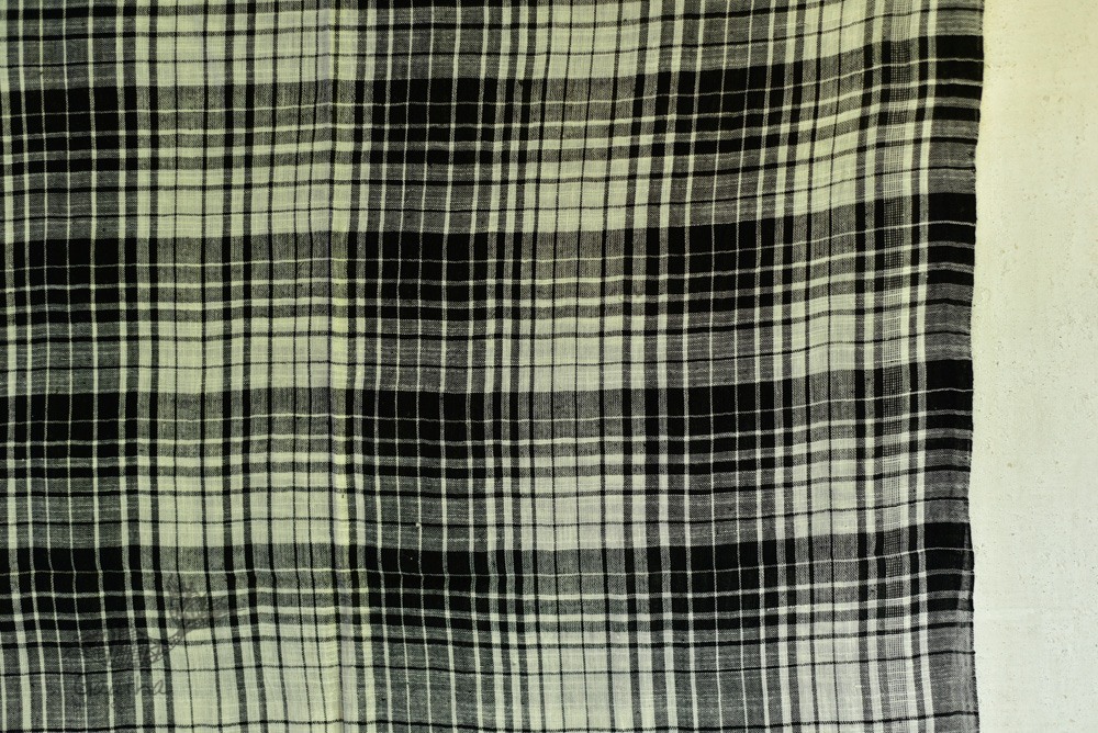 handwoven kala cotton bhujodi Stole