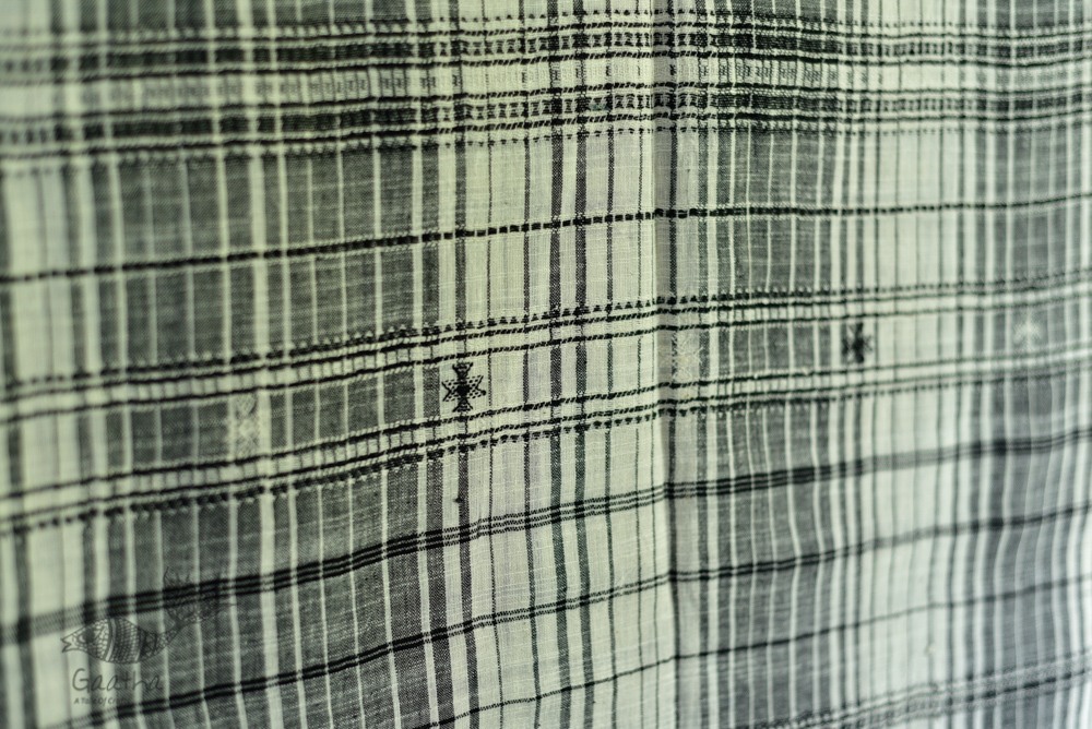 handwoven kala cotton bhujodi Stole