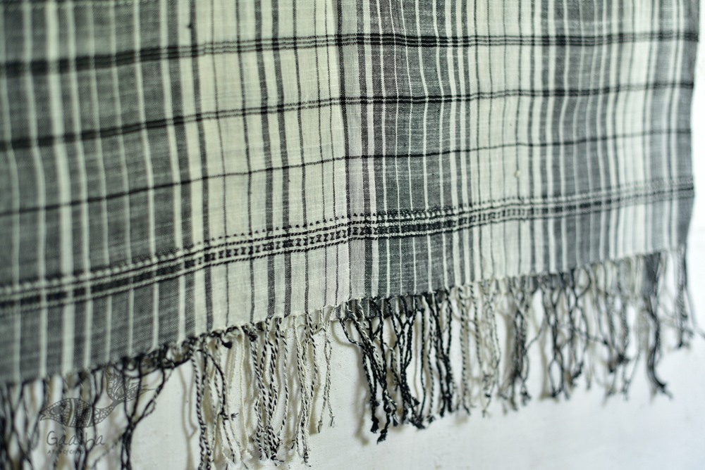 handwoven kala cotton bhujodi Stole