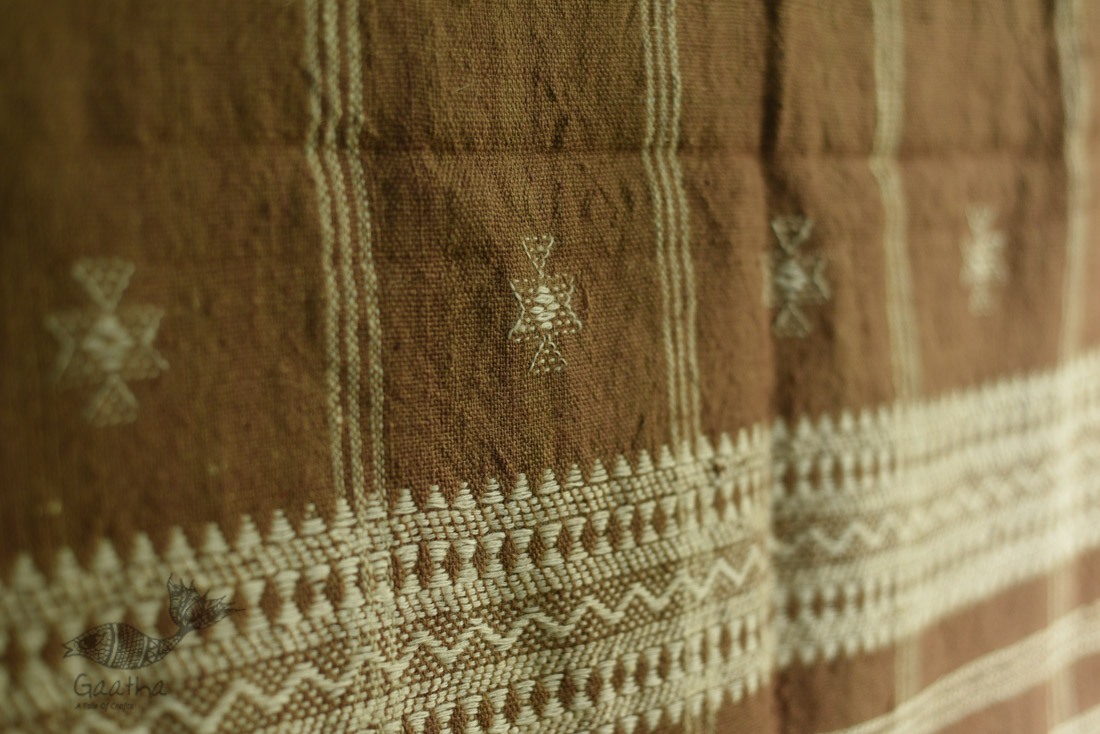 shop handwoven kutchi raw woolen unisex shawl -  Light Brown